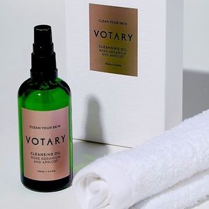 NEW Votary Cleansing Oil Rose Geranium and Apricot